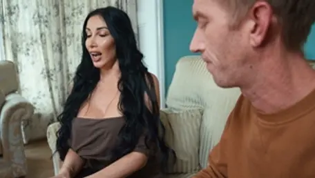 Brazzers: Mistress Clea Gaultier Teaches Romance