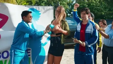 Raw Threesome Action In The Sorority Yard